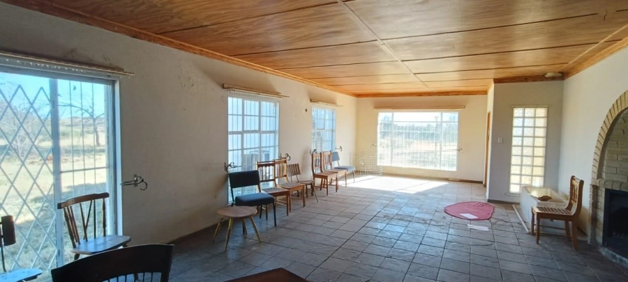 5 Bedroom Property for Sale in Edenburg Free State